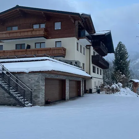 Hornergut Apartment *