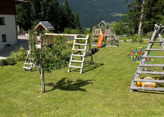 Hornergut Apartman *